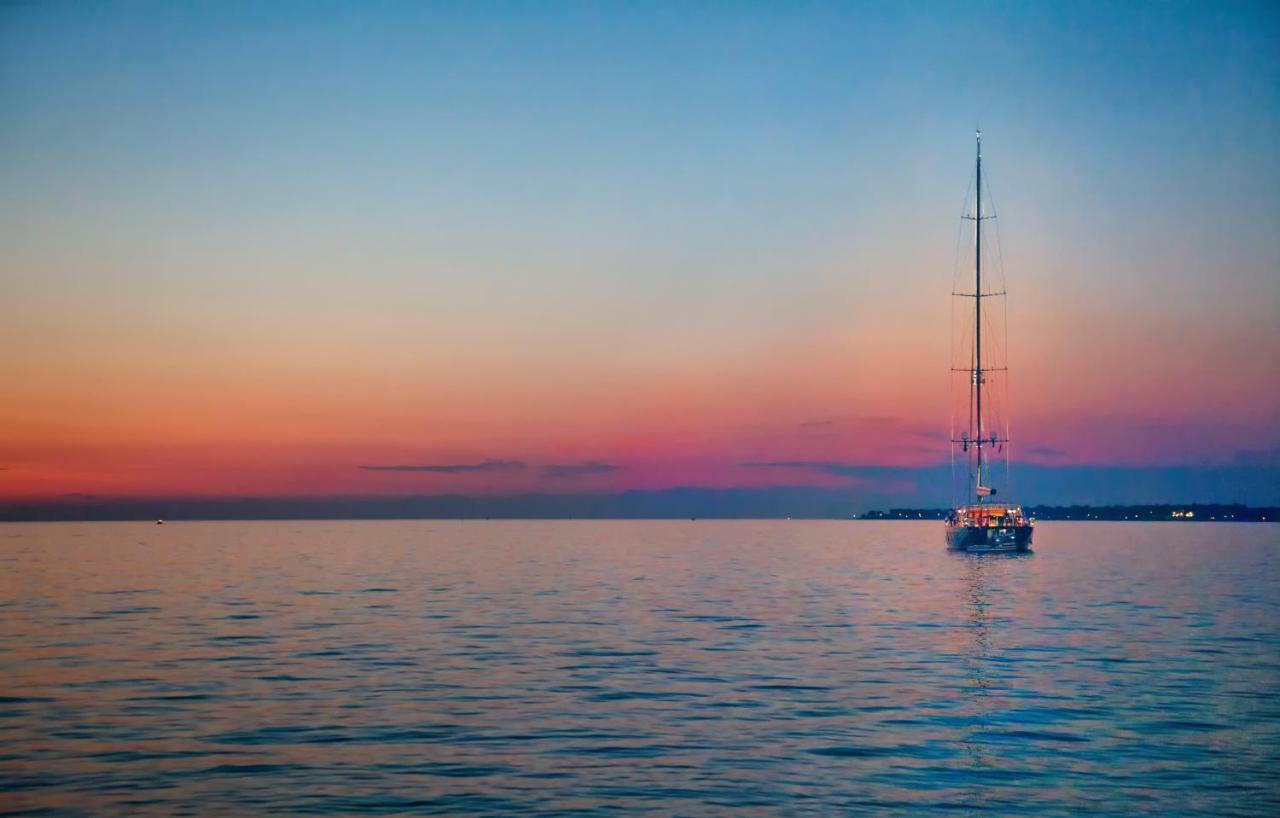 Exclusive Magnolia Apartment Porec